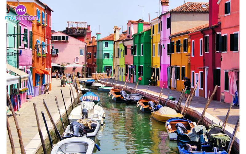 Immigrating to Italy