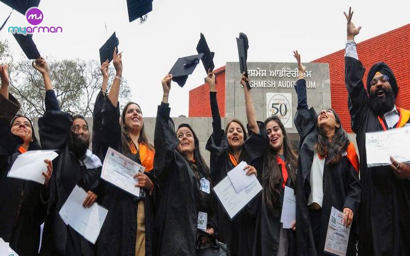 ادامۀ تحصیل در دانشگاه های خارجی در دوران کرونا